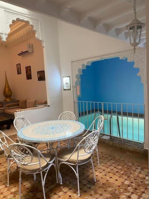 Ryad De Charme Authentique Piscine Calme Марракеш Экстерьер фото