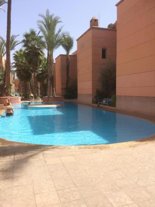 Ryad De Charme Authentique Piscine Calme Марракеш Экстерьер фото